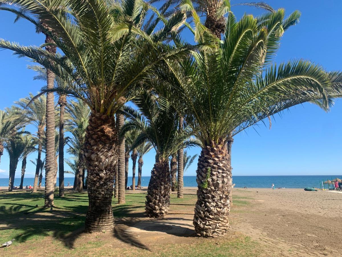 Luxury Apartment Next To The Beach Torremolinos Exterior photo